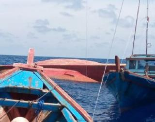 Ada Bangkai Gajah Mina di Tukong Moro Perairan Natuna?