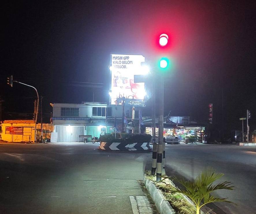 Lampu Merah di Karimun Error Serentak, Gimana Nih?