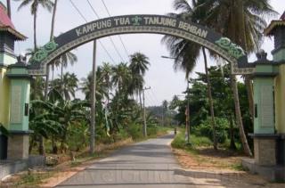 Tanjung Bemban dan Cerita Anak Durhaka yang Jadi Batu