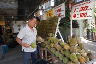 Mau Nyicip Durian Musang King, Yuk ke Jalan Bakar Batu Tanjungpinang