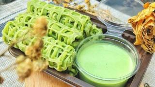 Nikmatnya Roti Jala Khas Kepri, Bisa Pakai Kuah Kari atau Kuah Durian