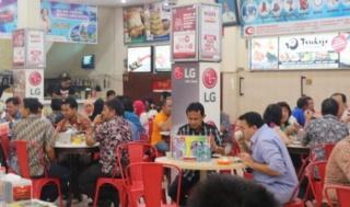 Bukan Kedai Kopi Sederhana, Ini Penampakan Kim Teng