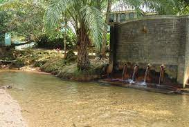 Nikmatnya Berendam Air Panas di Pawan Riau