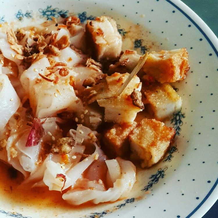 Cicongpan, Kuliner Tradisional Bagansiapisiapi yang Dilumuri Kuah Kacang