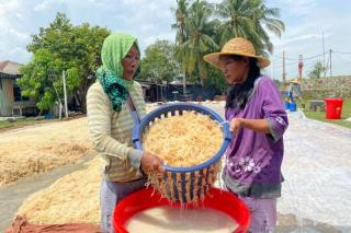 Pulau Amat Belanda, Eks Lokalisasi yang Kini Jadi Penghasil Rumput Laut di Kepri