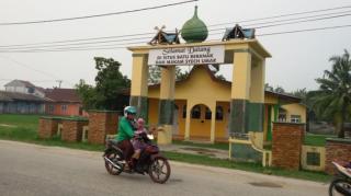 Batu Beranak, Terus Bertambah Secara Gaib di Makam Syech Umar ?