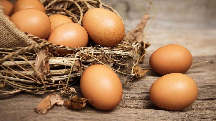 Harga Minyak Goreng dan Telur Ayam Sumbang Inflasi di Batam 