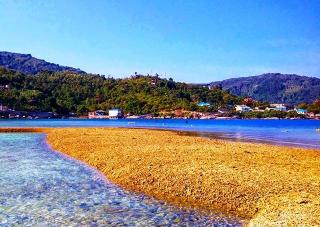 Surga Bahari di Anambas, Tercermin dari Pantai Tanjung Momong