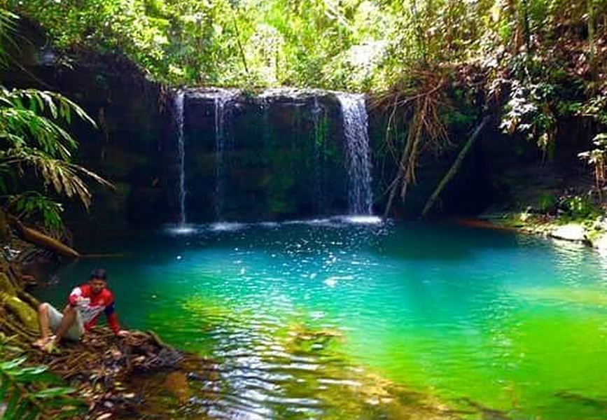 Keindahan Air Terjun Tangko di Singingi Riau, Eksotis!