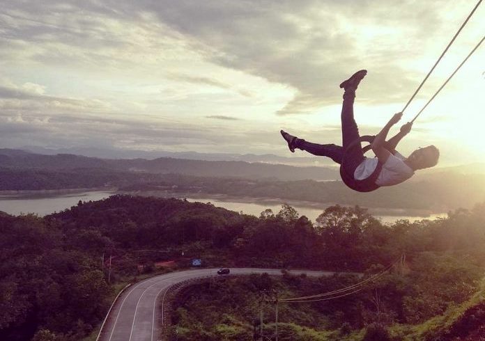 Cobain Ayunan Nirwana di Puncak Pukatan Riau, Deg-Degan Guys!