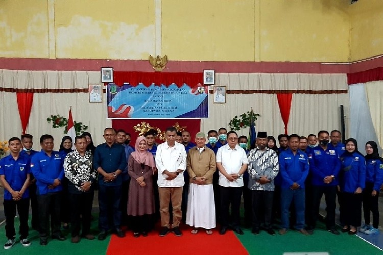 Pesan Bupati Natuna saat Kukuhkan Pengurus KNPI Midai dan Suak Midai