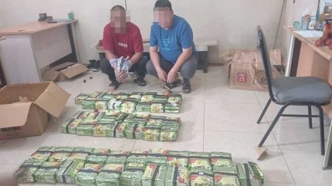 Duh! Oknum Polisi di Riau Tertangkap Bawa 50 Kg Sabu