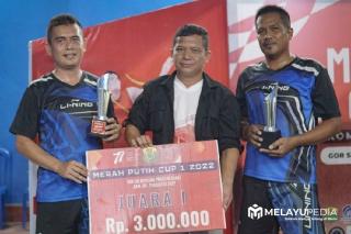 Kurniawan/Diki Sabet Juara Pertama Turnamen Bulutangkis Merah Putih Cup I 2022