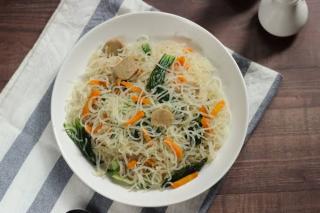 Resep Bihun Goreng ala Resto, Mudah dan Patut Dicoba!