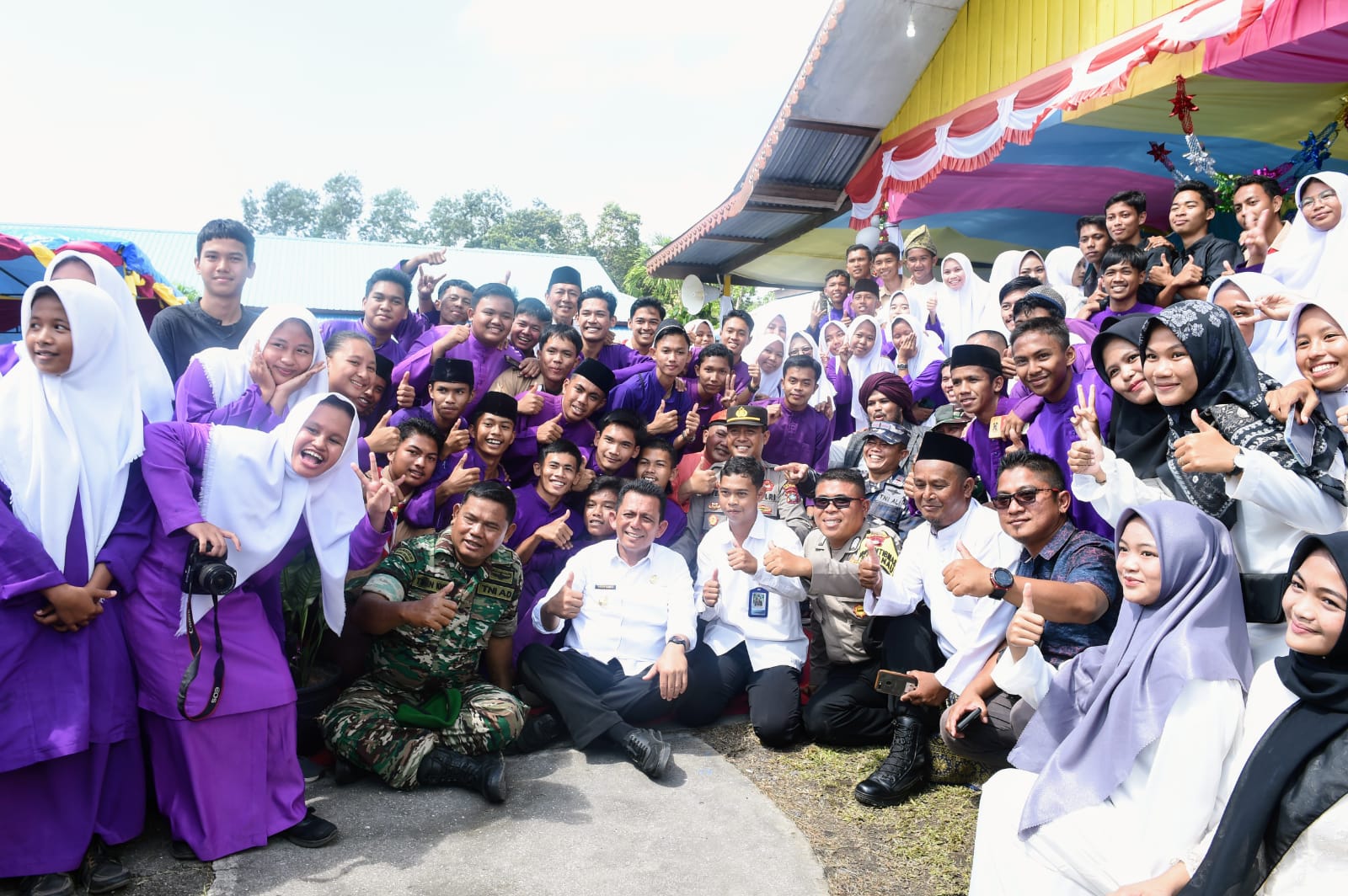 Sambangi Sedanau, Gubernur Ansar Prioritaskan Bangun RKB SMAN 1