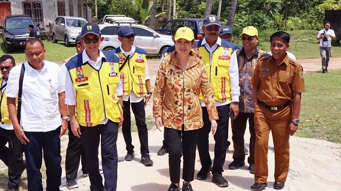 Cen Sui Lan Evaluasi Program BSPS di Lingga, Usulkan Pembangunan Rumah Khusus untuk Nelayan