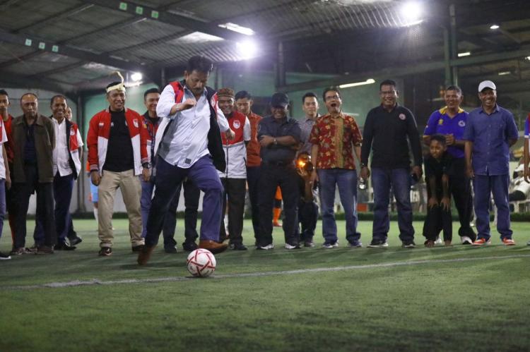 Muhammad Rudi Buka Turnamen Futsal PK NTT 2023 di Batam