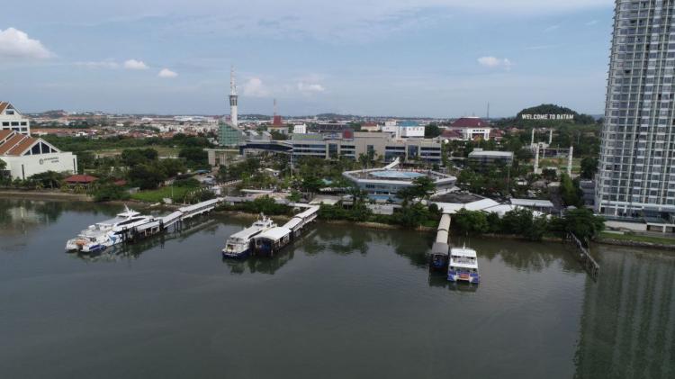 Tarif Baru Mulai Berlaku, Mobilitas Penumpang dan Proses Bongkar Muat di Pelabuhan Batam Berjalan Normal