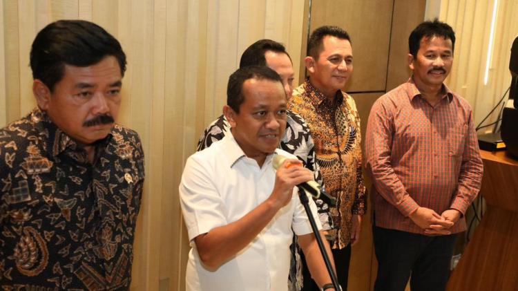 Menteri Bahlil Lahadalia Optimis Kesejahteraan Masyarakat Ikut Meningkat Berkat Investasi di Rempang Batam