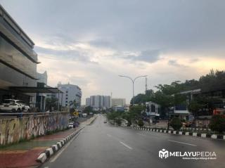 Prakiraan Cuaca di Batam: Awan Menggelayut Sepanjang Sabtu Ini