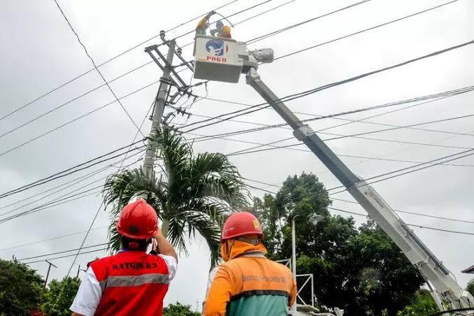 Pekanbaru Tingkatkan Efisiensi Penerangan Jalan dengan Lampu Hemat Energi dan LED