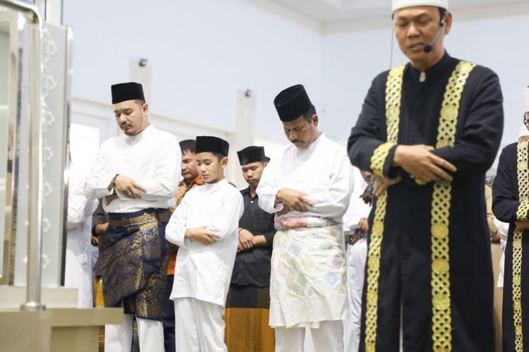 Khidmatnya Pelaksanaan Shalat Idul Adha 1445 H/2024 M Kota Batam