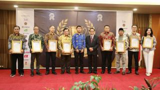 Penghargaan RSBP Batam sebagai The Best Performance Hospital with Good Corporate Governance 