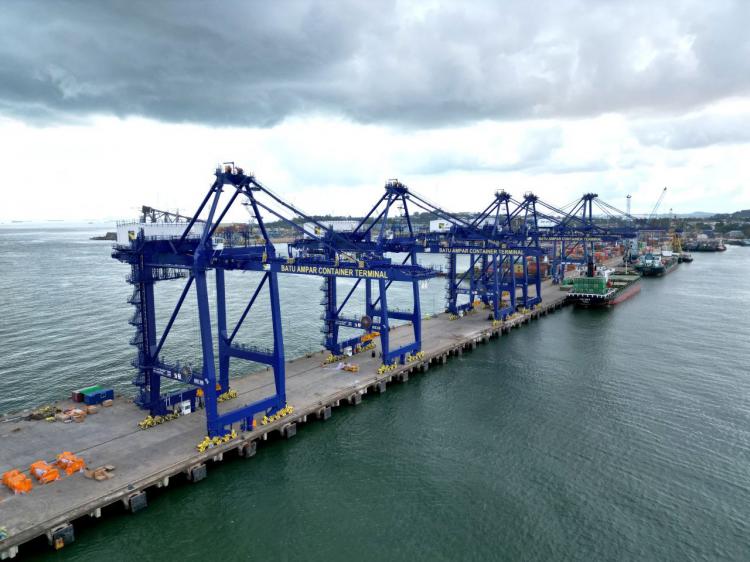 Batam Catatkan Pertumbuhan Logistik yang Signifikan, Peti Kemas hingga General Cargo Tumbuh 2 Digit